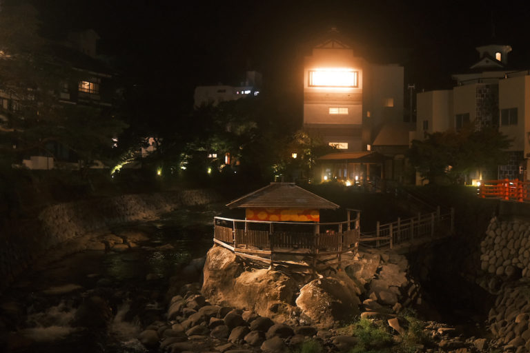 6E905F5F-DEA4-4041-9EE2-A8792E19F967-12741-000010429B9D6E70